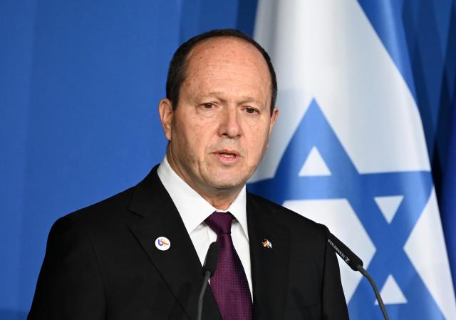 27 January 2026, Berlin: Israeli Minister of Economy and Industry Nir Barkat speaks during the German-Israeli Economic forum in Berlin. Photo: Elisa Schu/dpa