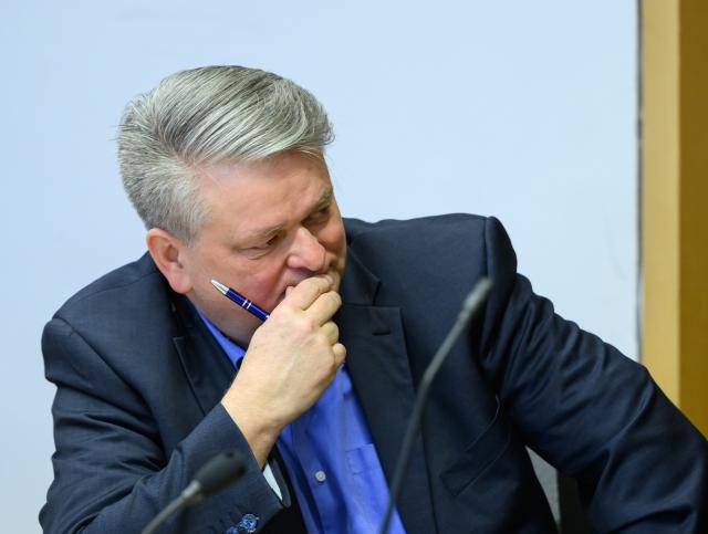 27 January 2026, Brandenburg, Frankfurt_Oder: Wilko Moeller (L), Alternative for Germany (AfD) member of the state parliament and chairman of the AfD Frankfurt, attends the trial at the Frankfurt district court on charges of using publicly banned signs during the 2024 state election campaign. Photo: Patrick Pleul/dpa
