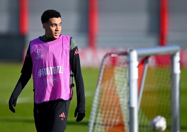 27 January 2026, Bavaria, Munich: Bayern Munich's Jamal Musiala in action during the team's training session at the Saebener Strasse training ground ahead of the UEFA Champions League soccer match against PSD Eindhoven. Photo: Sven Hoppe/dpa