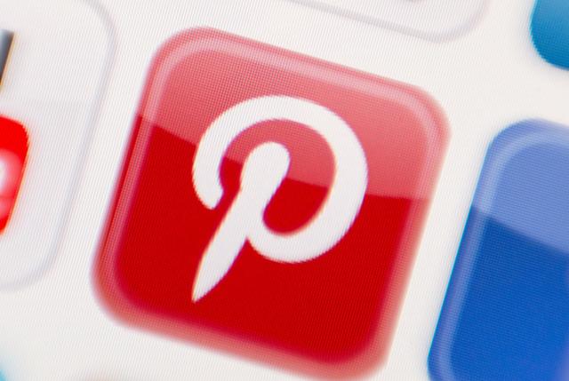 FILED - 11 December 2016, Bavaria, Munich: The icon for the Pinterest platform can be seen on a monitor. Photo: Tobias Hase/dpa