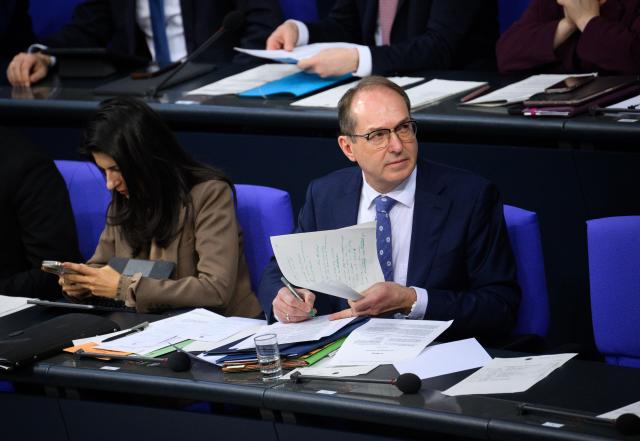 29 January 2026, Berlin: Alexander Dobrindt (r, CSU), Federal Minister of the Interior, and Serap Güler (CDU), Minister of State at the Federal Foreign Office, sit in the 56th plenary session of the 21st legislative period in the German Bundestag. The main topics of today's session are a government statement by the Federal Chancellor on the current foreign policy situation, a topical debate on the Mercosur Agreement, as well as debates on the resilience of critical facilities, bureaucracy relief for banks, the extension of the Bundeswehr mission in Iraq and an EU directive on combating crime and terrorism. Photo: Bernd von Jutrczenka/dpa