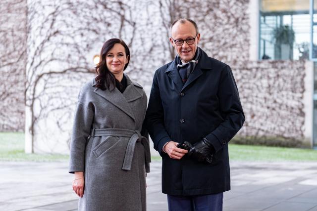 29 January 2026, Berlin: German Chancellor Friedrich Merz receives Inga Ruginiene, Prime Minister of Lithuania, in front of the Federal Chancellery. Photo: Fabian Sommer/dpa