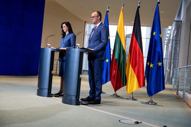 29 January 2026, Berlin: German Chancellor Friedrich Merz holds a joint press conference with Inga Ruginiene, Prime Minister of Lithuania, at the German Chancellery in Berlin. Photo: Fabian Sommer/dpa