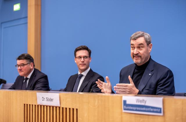30 January 2026, Berlin: (R-L) Markus Soeder, Minister President of Bavaria, Manuel Hagel, top candidate of the Chrtistian Democratic Union (CDU) in Baden Wuerttemberg, and Boris Rhein, Minister President of Hesse, take part in the press conference of the  "Three Lions Alliance" at the Federal Press Conference Center. Photo: Michael Kappeler/dpa