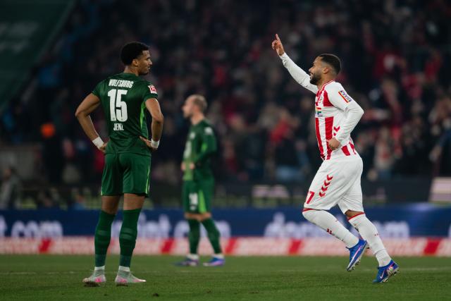 30 January 2026, North Rhine-Westphalia, Cologne: Cologne's goalscorer Linton Maina celebrates scoring his side's first goal during the German Bundesliga soccer match between 1. FC Cologne and VfL Wolfsburg at the RheinEnergieStadion. Photo: Marius Becker/dpa - IMPORTANT NOTICE: DFL and DFB regulations prohibit any use of photographs as image sequences and/or quasi-video.
