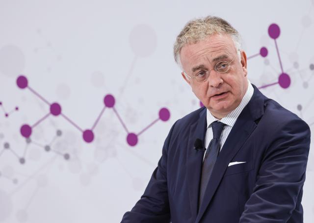 FILED - 05 March 2025, North Rhine-Westphalia, Essen: CEO of Evonik Christian Kullmann speaks at the annual press conference. Photo: Oliver Berg/dpa