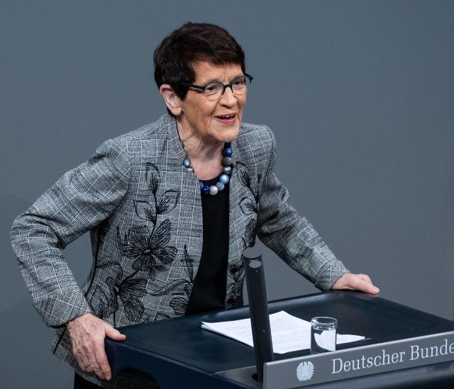 FILED - 17 January 2019, Berlin: Former President of the Bundestag Rita Suessmuth speaks at the German Bundestag's ceremony marking the 100th anniversary of the introduction of women's suffrage in the election to the Constituent German National Assembly. Christian Democratic Union of Germany (CDU) politician and long-time President of the Bundestag Rita Suessmuth has died at the age of 88. Photo: Bernd von Jutrczenka/dpa