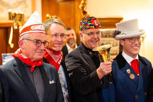 04 February 2026, Baden-Wuerttemberg, Rust: (L-R) Minister of the Interior of Baden-Wuerttemberg Thomas Strobl, Minister President of Schleswig-Holstein Daniel Guenther, managing partner of Europa-Park Roland Mack and Member of the State Parliament of Baden-Wuerttemberg Manuel Hagel attend the Golden Fool's Bell award. The "Golden Fool's Bell" is awarded annually by the Association of Swabian-Alemannic Fools' Guilds (VSAN). Photo: Philipp von Ditfurth/dpa