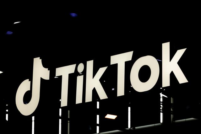 FILED - 24 August 2022, North Rhine-Westphalia, Cologne: The logo of Tik Tok is seen at Gamescom. Photo: Rolf Vennenbernd/dpa