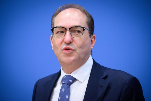 10 February 2026, Berlin: Alexander Dobrindt, Germany's Minister of the Interior, presents the study on unreported cases of violence in Germany - LeSuBiA (Living Situation, Safety, and Stress in Everyday Life) - at the Federal Press Conference. Photo: Bernd von Jutrczenka/dpa