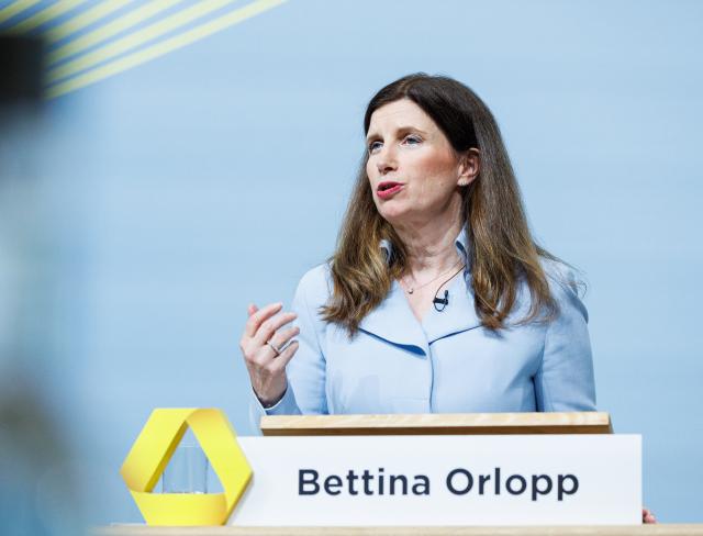 11 February 2026, Hesse, Frankfurt/Main: Bettina Orlopp, Chairwoman of the Board of Managing Directors of Commerzbank, speaks at the press conference. Commerzbank's annual press conference took place in the morning. Photo: Hannes P. Albert/dpa