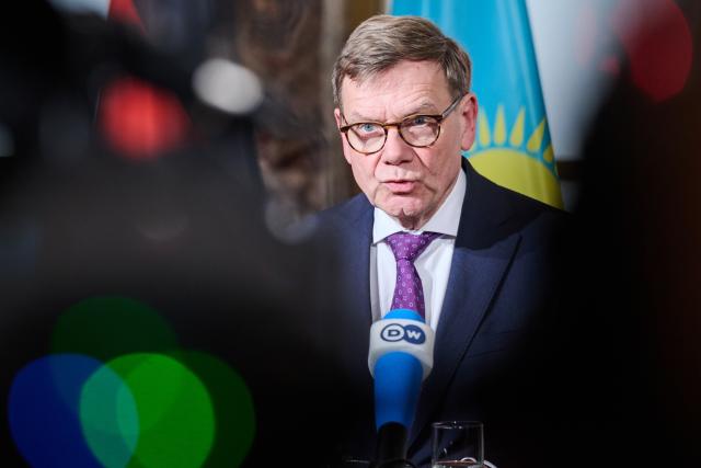 11 February 2026, Berlin: Germany's Foreign Minister Johann Wadephul makes a statement ahead of welcoming his Central Asian counterparts to talks at the Foreign Office. Photo: Annette Riedl/dpa