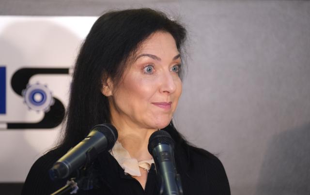 11 February 2026, Saxony-Anhalt, Halle (Saale): German Minister for Economic Affairs Katherina Reiche speaks at the Maschinenbau und Service GmbH. Photo: Sebastian Willnow/dpa