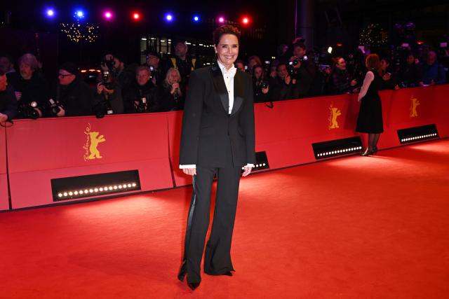 12 February 2026, Berlin: Luxembourgish actress Desiree Nosbusch stands on the red carpet in front of the Berlinale Palast, on the opening night of the 76th Berlin International Film Festival. Photo: Britta Pedersen/dpa