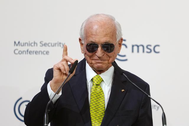 13 February 2026, Bavaria, Munich: Wolfgang Ischinger, Chairman of the Munich Security Conference, speaks at the opening of the MSC, which organizers describe as a "security conference of superlatives." The event will host over 60 heads of state and government-the highest number ever at the world's leading security policy meeting. Photo: Kay Nietfeld/dpa