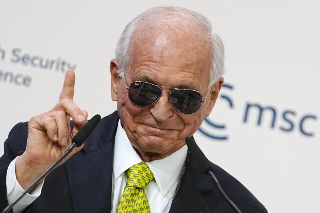13 February 2026, Bavaria, Munich: Wolfgang Friedrich Ischinger, Chairman of the Munich Security Conference, wears sunglasses as he speaks during the opening of the 62nd Munich Security Conference at the Bayerischer Hof Hotel. Photo: Kay Nietfeld/dpa