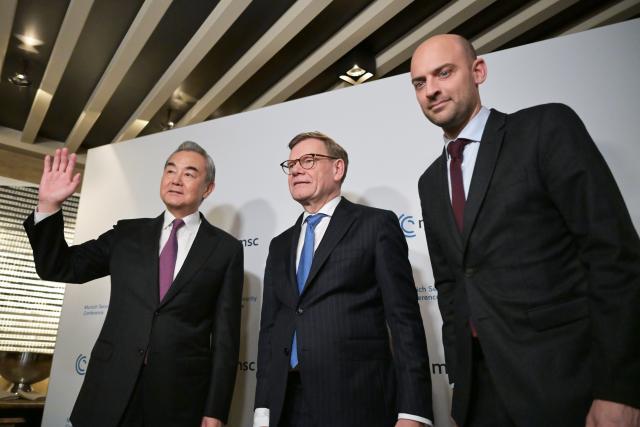 13 February 2026, Bavaria, Munich: German Foreign Minister Johann Wadephul (C), Chinese Foreign Minister Wang Yi(L), and French Foreign Minister Jean-Noel Barrot, meet for talks on the sidelines of the 62nd Munich Security Conference at the Bayerischer Hof Hotel. Photo: Malin Wunderlich/dpa