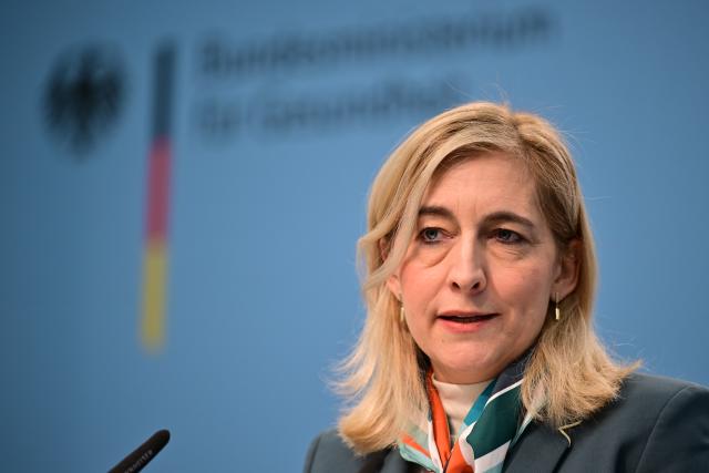 FILED - 11 February 2026, Berlin: Nina Warken, German Minister of Health, speaks during the presentation of the digitalization strategy for health and care at the Federal Ministry of Health. Photo: Sebastian Gollnow/dpa