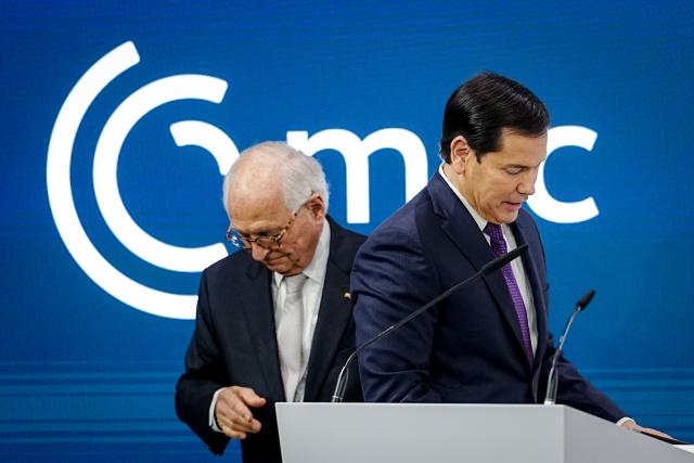 14 February 2026, Bavaria, Munich: Wolfgang Ischinger (L), Chairman of the Munich Security Conference, welcomes US Secretary of State Marco Rubio at the 62nd Munich Security Conference. Photo: Kay Nietfeld/dpa