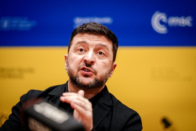 14 February 2026, Bavaria, Munich: Volodymyr Zelensky, President of Ukraine, gives a press conference on the sidelines of the 62nd Munich Security Conference (MSC). Photo: Kay Nietfeld/dpa