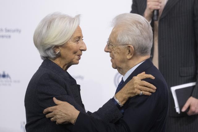 15 February 2026, Bavaria, Munich: Christine Lagarde (L), President of the European Central Bank and Mario Monti, former Prime Minister of Italy, take part in the 62nd Munich Security Conference. Photo: Marijan Murat/dpa