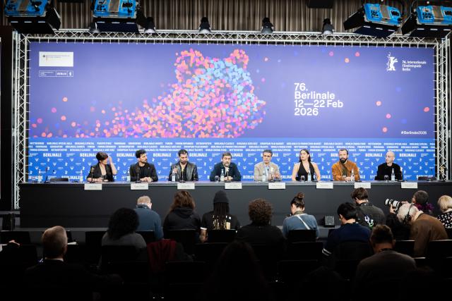 15 February 2026, Berlin: Cast and crew of Kurtulus (L-R) Ozlem Tas, Feyyaz Duman, Berkay Ates, Emin Alper, Caner Cindoruk,Naz Goktan, Nadir Operli, Elad Samorzik, at the press conference of the film "Kurtulus". Photo: Christoph Soeder/dpa