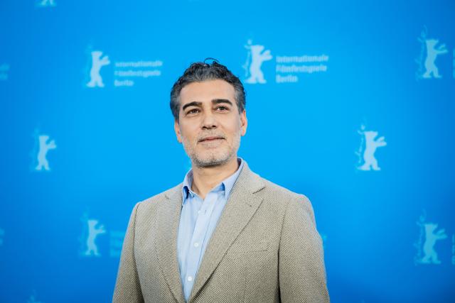 15 February 2026, Berlin: Turkish actor Caner Cindoruk attends the photocall of the film "Kurtulus" at the 76th Berlin International Film Festival. Photo: Christoph Soeder/dpa