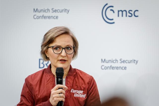 15 February 2026, Bavaria, Munich: Franziska Brantner, leader of Alliance 90/The Greens, takes part in a panel at the end of the Munich Security Conference (MSC) at the Hotel Bayrischer Hof. The MSC is considered the most important expert meeting for security policy worldwide. Photo: Kay Nietfeld/dpa