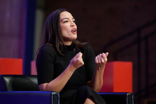15 February 2026, Berlin: Democratic member of the US Congress Alexandria Ocasio-Cortez speaks during a discussion at the Technical University of Berlin. Photo: Annette Riedl/dpa