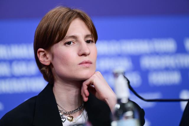 17 February 2026, Berlin: French actress Agathe Bonitzer speaks during a press conference for the film 'My Wife Cries' (Competition) at the 76th Berlin International Film Festival (February 12-22, 2026). Photo: Sebastian Christoph Gollnow/dpa