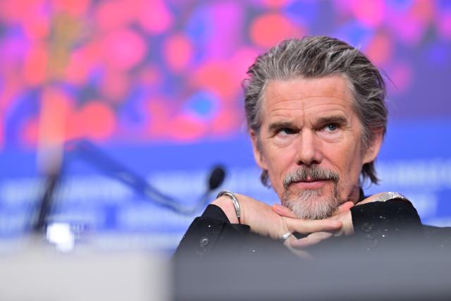 17 February 2026, Berlin: US actor Ethan Hawke speaks during a press conference for the film "The Weight" during the 76th Berlin International Film Festival. Photo: Sebastian Christoph Gollnow/dpa