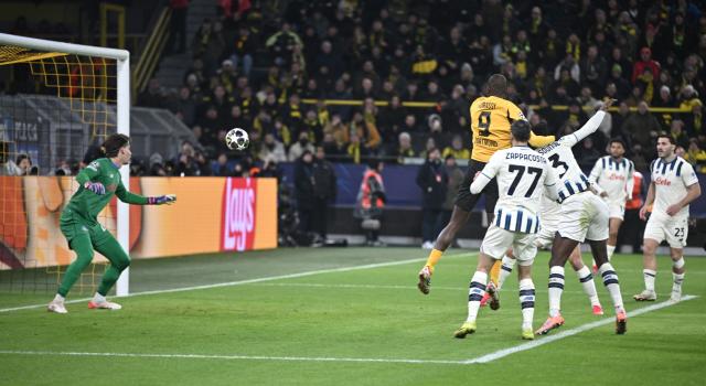 17 February 2026, North Rhine-Westphalia, Dortmund: Borussia Dortmund's Serhou Guirassy (2nd L) scores his side's first goal during the UEFA Champions League intermediate round first leg soccer match between Borussia Dortmund and Atalanta Bergamo at the Signal Iduna Park. Photo: Bernd Thissen/dpa
