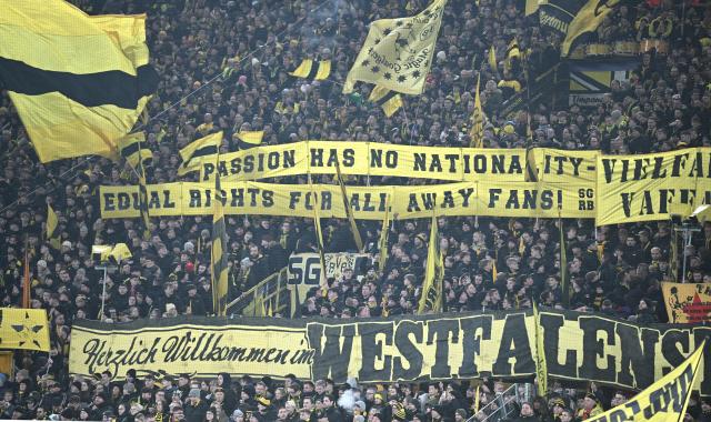 17 February 2026, North Rhine-Westphalia, Dortmund: Dortmund fans protest against the exclusion of some BVB fans from the Champions League away game at Atalanta Bergamo during the UEFA Champions League intermediate round first leg soccer match between Borussia Dortmund and Atalanta Bergamo at the Signal Iduna Park. Photo: Bernd Thissen/dpa