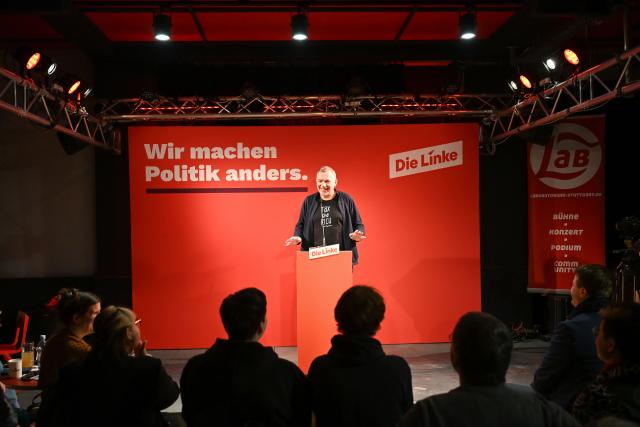 18 February 2026, Baden-Württemberg, Stuttgart: Jan van Aken, leader of the Left Party, speaks at the party's Political Ash Wednesday in Stuttgart. Photo: Katharina Kausche/dpa