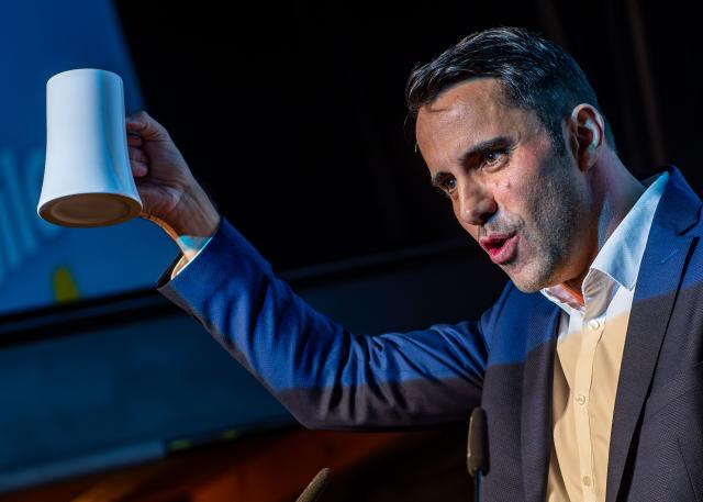 18 February 2026, Mecklenburg-Western Pomerania, Stralsund: Daniel Peters, Head of the Christian Democratic Union of Germany (CDU) in Mecklenburg-Western Pomerania, speaks at the CDU Mecklenburg-Western Pomerania's Political Ash Wednesday event. Photo: Jens Büttner/dpa