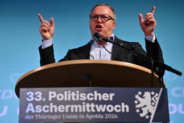 18 February 2026, Thuringia, Apolda: Minister President of Thuringia Mario Voigt speaks at the Christian Democratic Union of Germany (CDU) Thuringia regional association's Political Ash Wednesday event at the Vereinsbrauerei. Photo: Martin Schutt/dpa