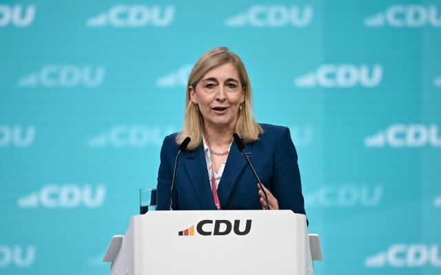 20 February 2026, Baden-Württemberg, Stuttgart: Nina Warken (CDU), German Minister of Health, speaks at the CDU federal party conference. The CDU elects its new leadership bodies. For the third time in a row, Chancellor Friedrich Merz is the only candidate for the chairmanship. Photo: Katharina Kausche/dpa