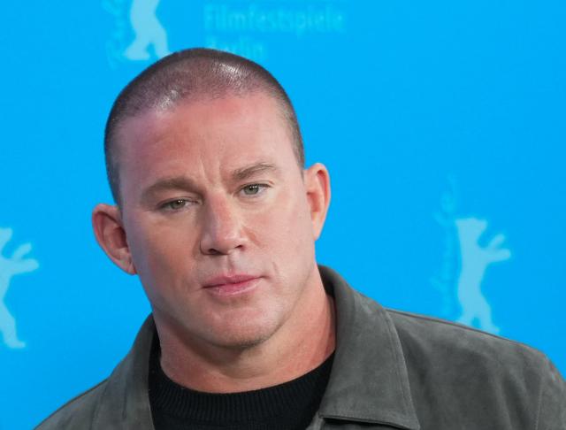 20 February 2026, Berlin: Actor Channing Tatum stands in front of the blue wall during the photocall for the film "Joesphine". The film is screening in the "Berlinale Special Gala" section of the Berlin International Film Festival. Photo: Soeren Stache/dpa