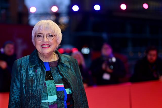21 February 2026, Berlin: Former German Minister of the Culture and the Media Claudia Roth stands on the red carpet in front of the Berlinale Palast upon arrival at the Berlinale awards ceremony during the 76th Berlin International Film Festival. Photo: Sebastian Christoph Gollnow/dpa