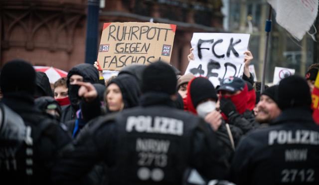 22 February 2026, North Rhine-Westphalia, Dortmund: A broad coalition protests an Alternative for Germany (AfD) meeting at City Hall. Alongside Dortmund parties such as the SPD, Greens, and Left Party, trade unions, the student council, Fridays for Future, and Grandmothers Against the Right joined the rally. The AfD faction plans a New Year's reception in the Buergerhalle this evening with up to 280 guests. Photo: Benjamin Westhoff/dpa