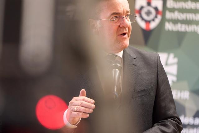 23 February 2026, Rhineland-Palatinate, Koblenz: Germany's Defence Minister Boris Pistorius speaks during a visit to the Federal Office of Bundeswehr Equipment, Information Technology and In-Service Support (BAAINBw). Photo: Thomas Frey/dpa