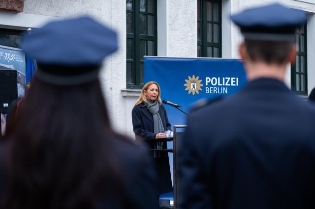 24 February 2026, Berlin: Barbara Slowik Meisel, Chief of Police of the Berlin Police, speaks at the opening of the Center for Professional Ethics and Reflection (ZER). The center prepares police trainees for difficult situations and helps them process traumatic experiences with the support of facilitators. Photo: Christophe Gateau/dpa