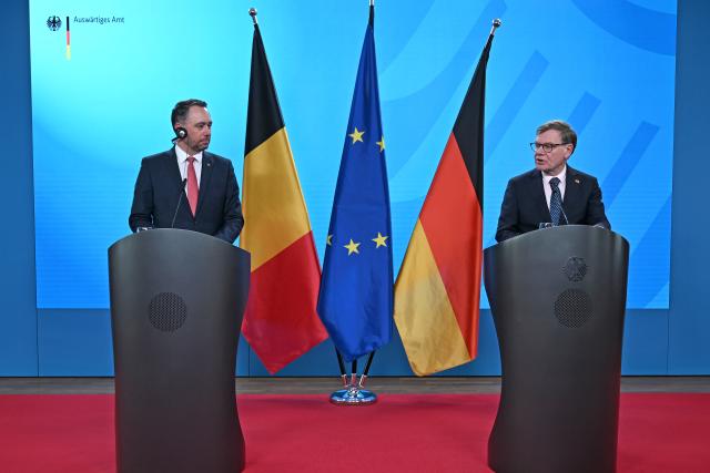25 February 2026, Berlin: German Foreign Minister Johann Wadephul speaks during a joint press conference with Belgian Foreign Minister Prevot in Berlin. Photo: Markus Lenhardt/dpa