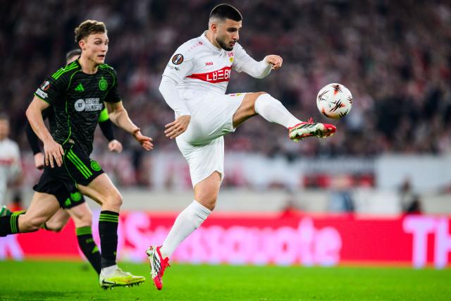26 February 2026, Baden-Wuerttemberg, Stuttgart: Stuttgart's Deniz Undav (R) in action during the UEFA Europa League intermediate round second leg soccer match between VfB Stuttgart and Celtic Glasgow at MHPArena. Photo: Tom Weller/dpa