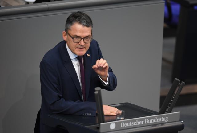 FILED - 18 January 2024, Berlin: German defence expert Roderich Kiesewetter of the Christian Democratic Union (CDU) speaks during a debate of the German Bundestag. Photo: Marco Rauch/dpa