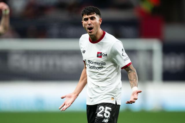 28 February 2026, North Rhine-Westphalia, Leverkusen: Leverkusen's Exequiel Palacios reacts during the German Bundesliga soccer match between Bayer Leverkusen and 1. FSV Mainz 05 at the BayArena. Photo: Marius Becker/dpa - WICHTIGER HINWEIS: Gemäß den Vorgaben der DFL Deutsche Fußball Liga bzw. des DFB Deutscher Fußball-Bund ist es untersagt, in dem Stadion und/oder vom Spiel angefertigte Fotoaufnahmen in Form von Sequenzbildern und/oder videoähnlichen Fotostrecken zu verwerten bzw. verwerten zu lassen.