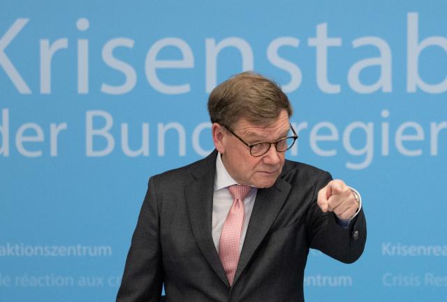 02 March 2026, Berlin: German Foreign Minister Johann Wadephul chairs a meeting of the Federal Government's crisis team at the German Foreign Office. Photo: Axel Schmidt/Reuters Pool/dpa
