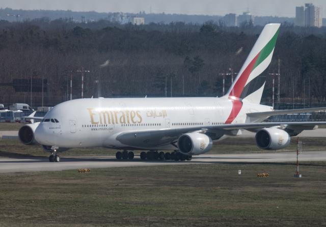 03 March 2026, Hesse, Frankfurt/M.: An Emirates Airbus A-380 lands at the airport after its flight from Dubai. Tens of thousands of tourists remain stranded in the Gulf states following the outbreak of war in Iran. Photo: Boris Roessler/dpa