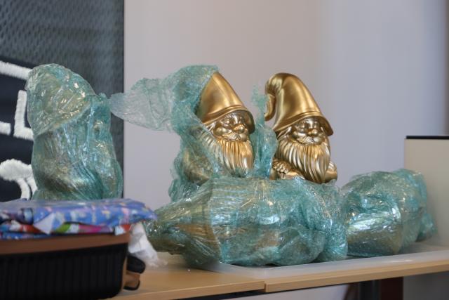 03 March 2026, North Rhine-Westphalia, Cologne: Golden garden gnomes filled with ketamine stand on a table. Customs officials at Germany's Cologne/Bonn Airport have discovered around 25 kilograms of the drug ketamine hidden in five gold-coloured garden gnomes. Photo: -/dpa