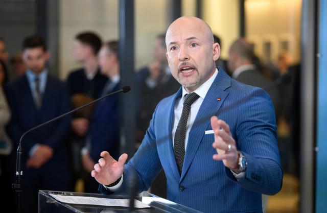 03 March 2026, Berlin: Chairman of the Christian Social Union in Bavaria (CSU) regional group in the Union faction Alexander Hoffmann (L) speak before the start of the Christian Democratic Union of Germany (CDU)/ CSU faction meeting in the German Bundestag. Photo: Bernd von Jutrczenka/dpa